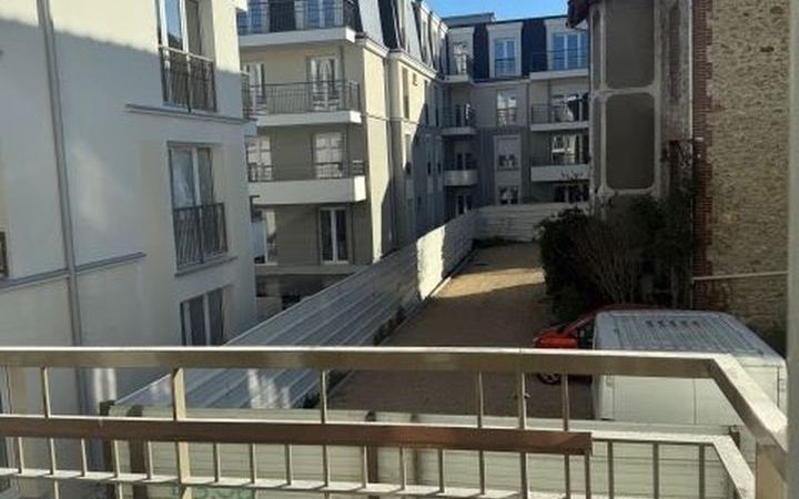 Opération à Beaumont-sur-Oise (95) : 111 logements + commerce